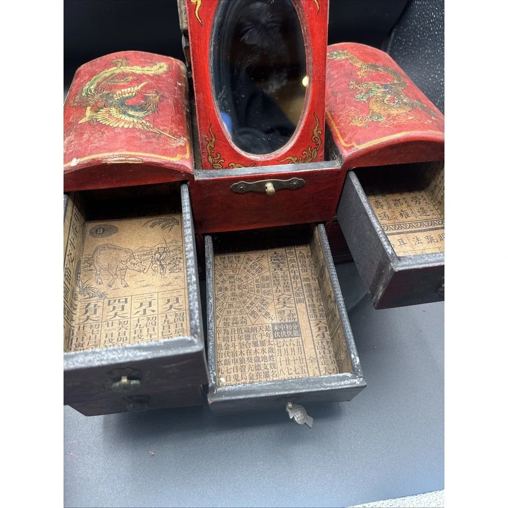 Vtg Mid Century Asian Red Lacquer Large Jewelry Box Mirror Dragon Chest RARE